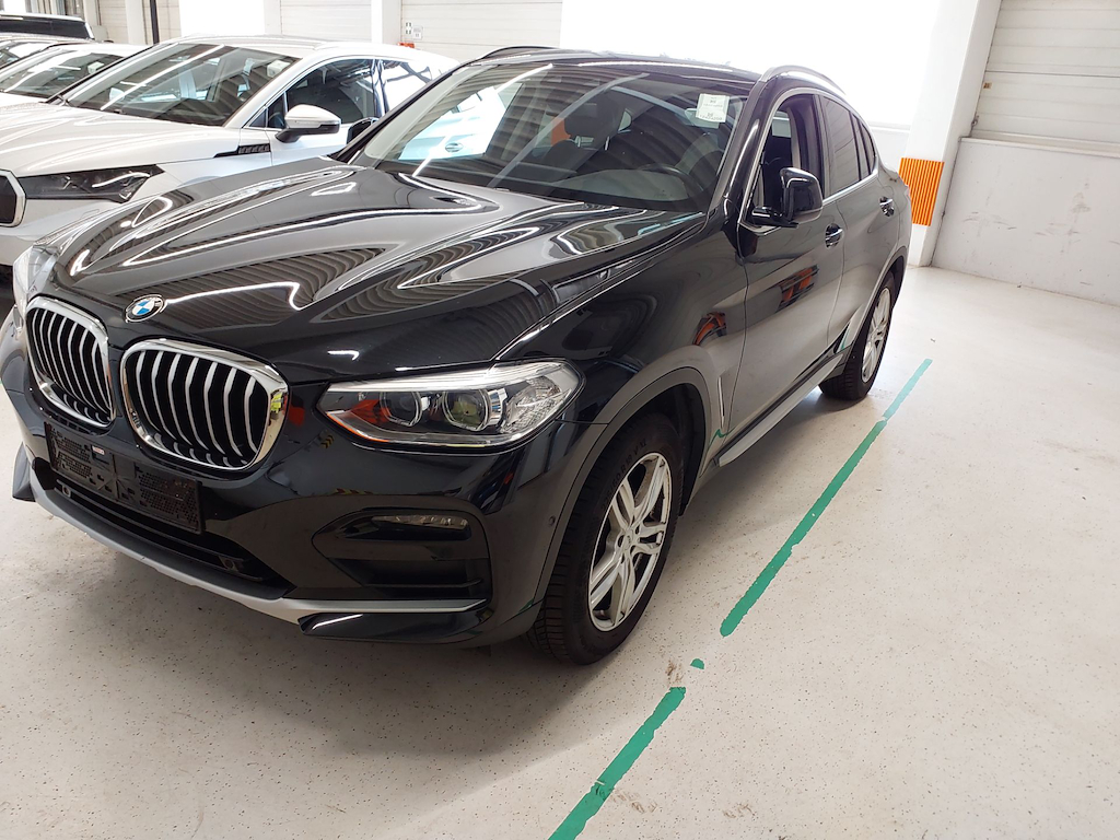 BMW X4 2.0 XDRIVE20D A X LINE