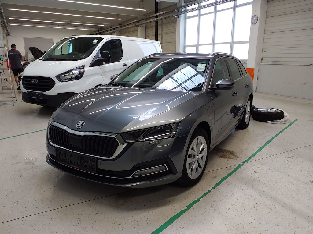 Skoda Octavia 1.4 TSI IV HYBRID 150 PS STYLE COMBI DSG
