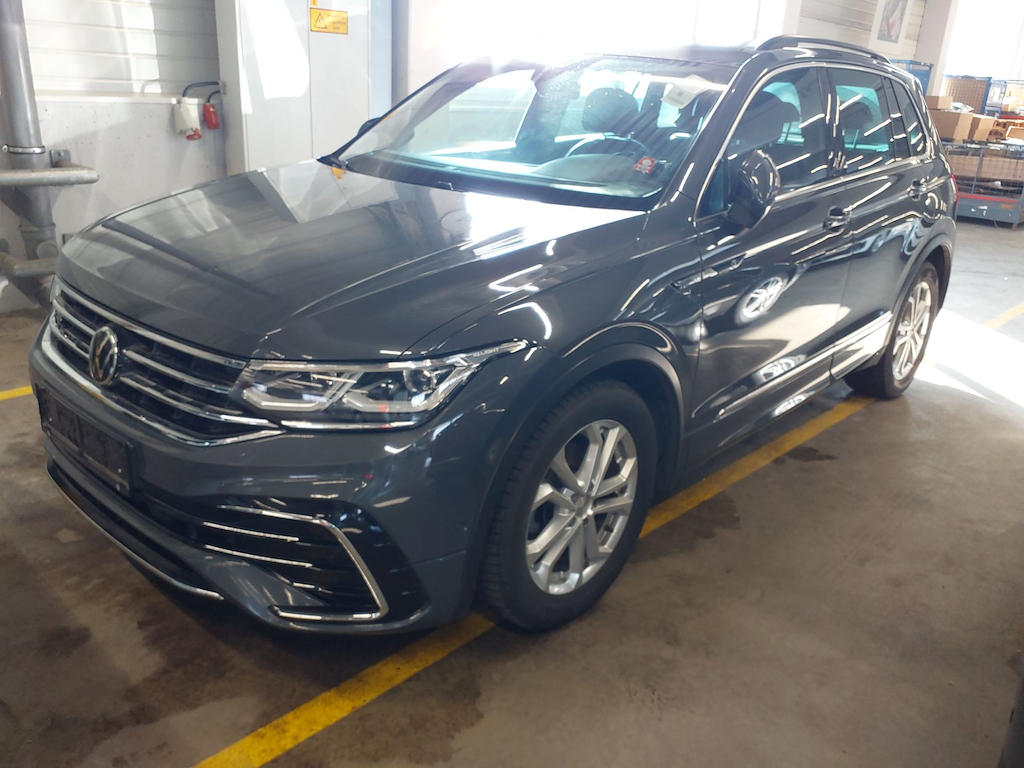 Volkswagen Tiguan 2,0 TDI SCR R-LINE DSG