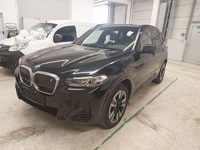 Αγορά BMW IX3 στο Ayvens Carmarket