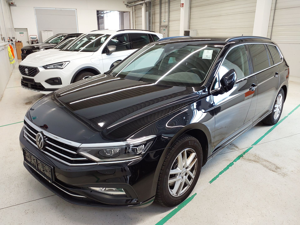 Volkswagen Passat 2.0 TDI 90KW SCR DSG BUSINESS VARIANT