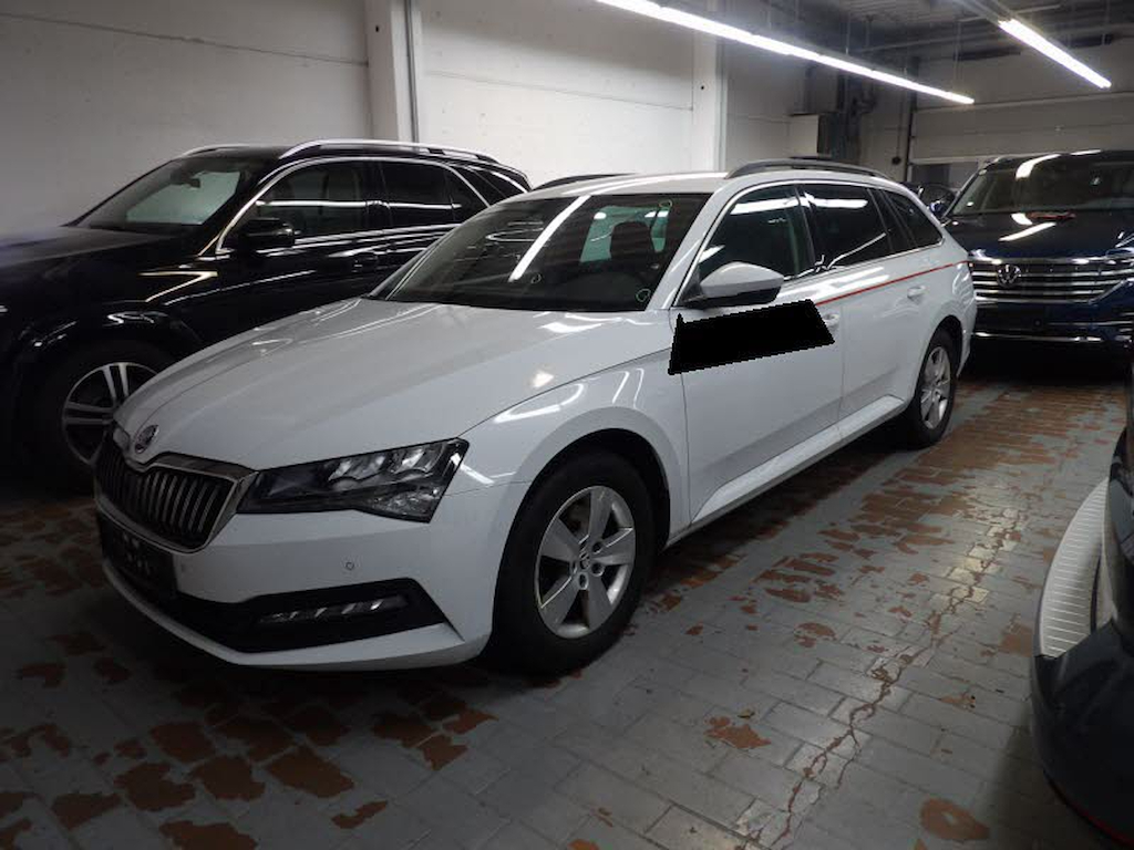 Skoda Superb 2.0 TDI 110KW AMBITION COMBI