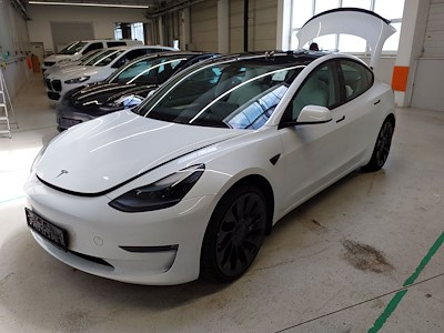 Ayvens Carmarket den TESLA MODEL 3 satın al