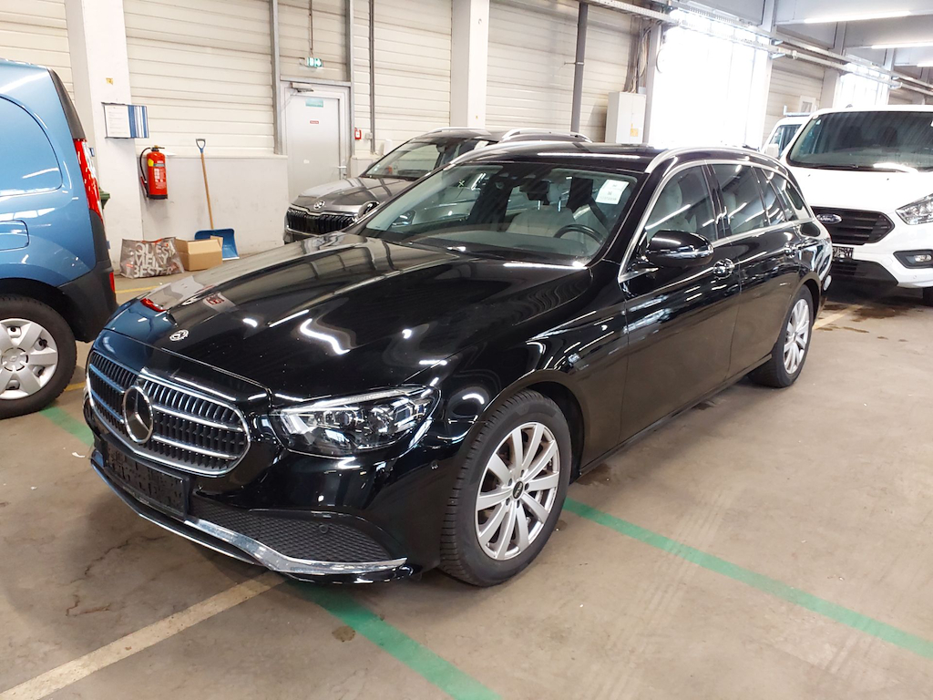 Mercedes-Benz E -CLASS  200 D T AUTOM. AUSTRIA DITION