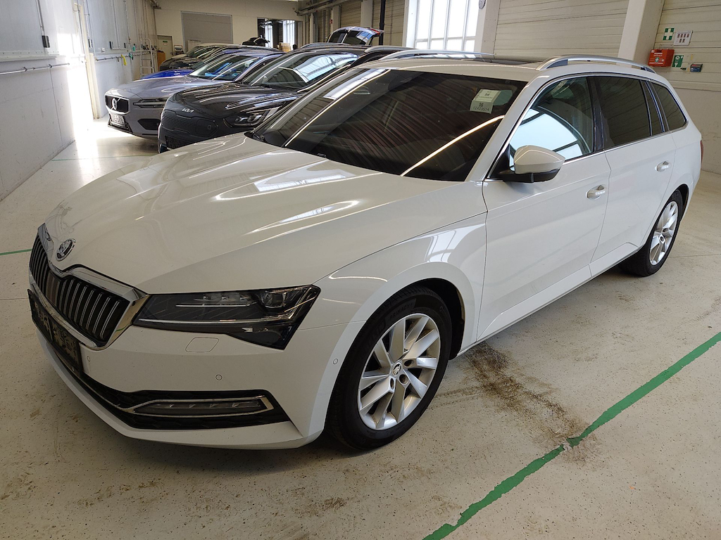 Skoda Superb 150 PS TDI STYLE 7-GANG DSG COMBI