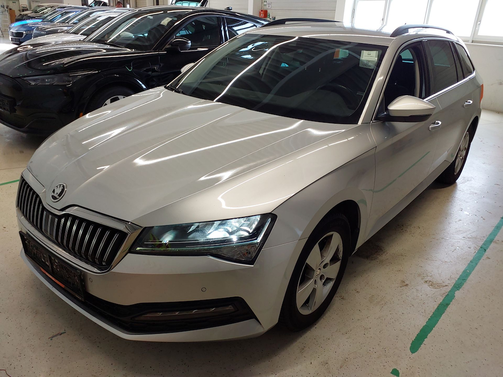 Skoda Superb 150 PS TDI AMBITION7-GANG DSG COMBI