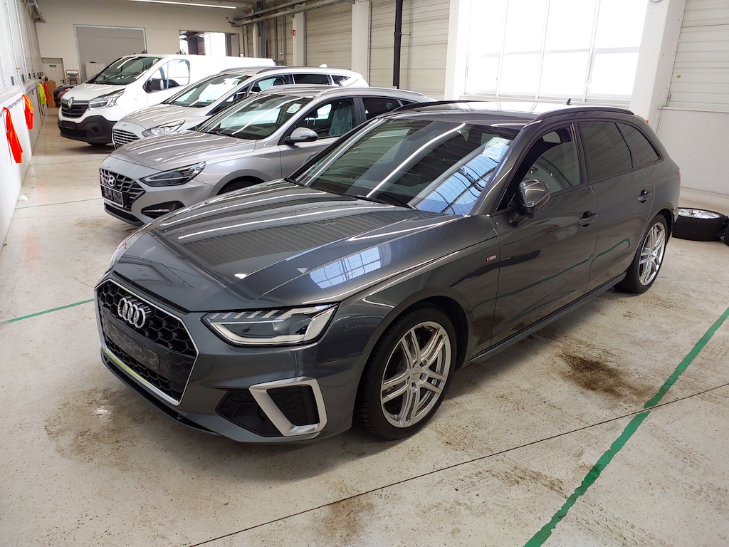 Audi A4 35 TDI S TRONIC S LINE AVANT