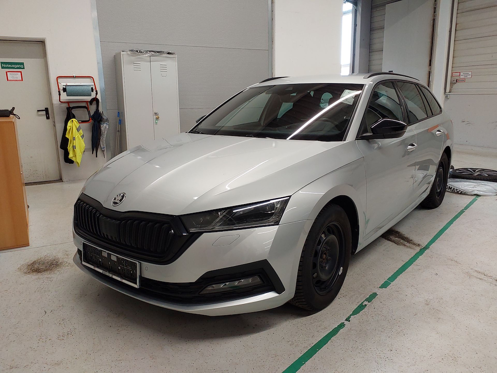 Skoda Octavia 2.0 TDI 110KW STYLECOMBI DSG