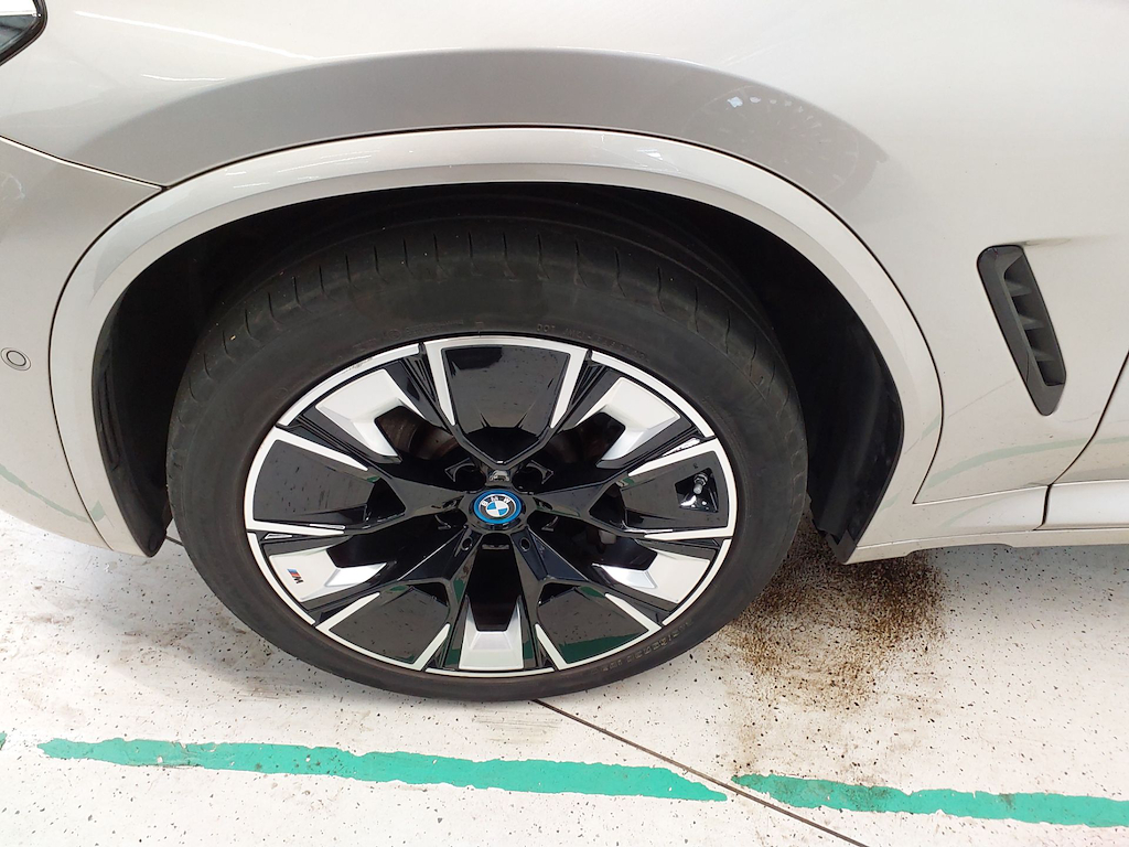 BMW iX3 80KWH IMPRESSIVE AUTO