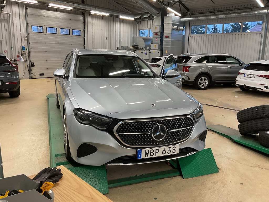Mercedes-Benz T E-Class 300de 4MAic  313hk Avangarde Plus