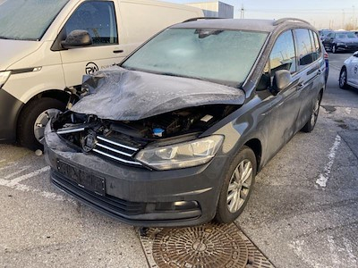 Kup VOLKSWAGEN VOLKSWAGEN TOURAN na Ayvens Carmarket