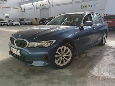 Kúpiť BMW Series 3 na Ayvens Carmarket