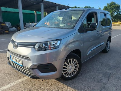 Kaufe TOYOTA Proace City Ver bei Ayvens Carmarket