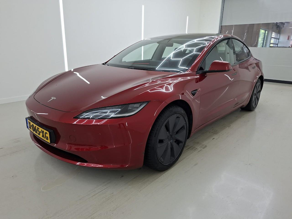 Foto 2 van Tesla Model 3