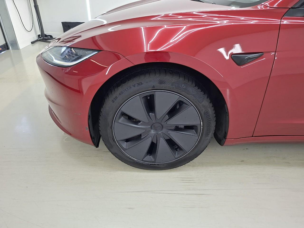 Foto 43 van Tesla Model 3