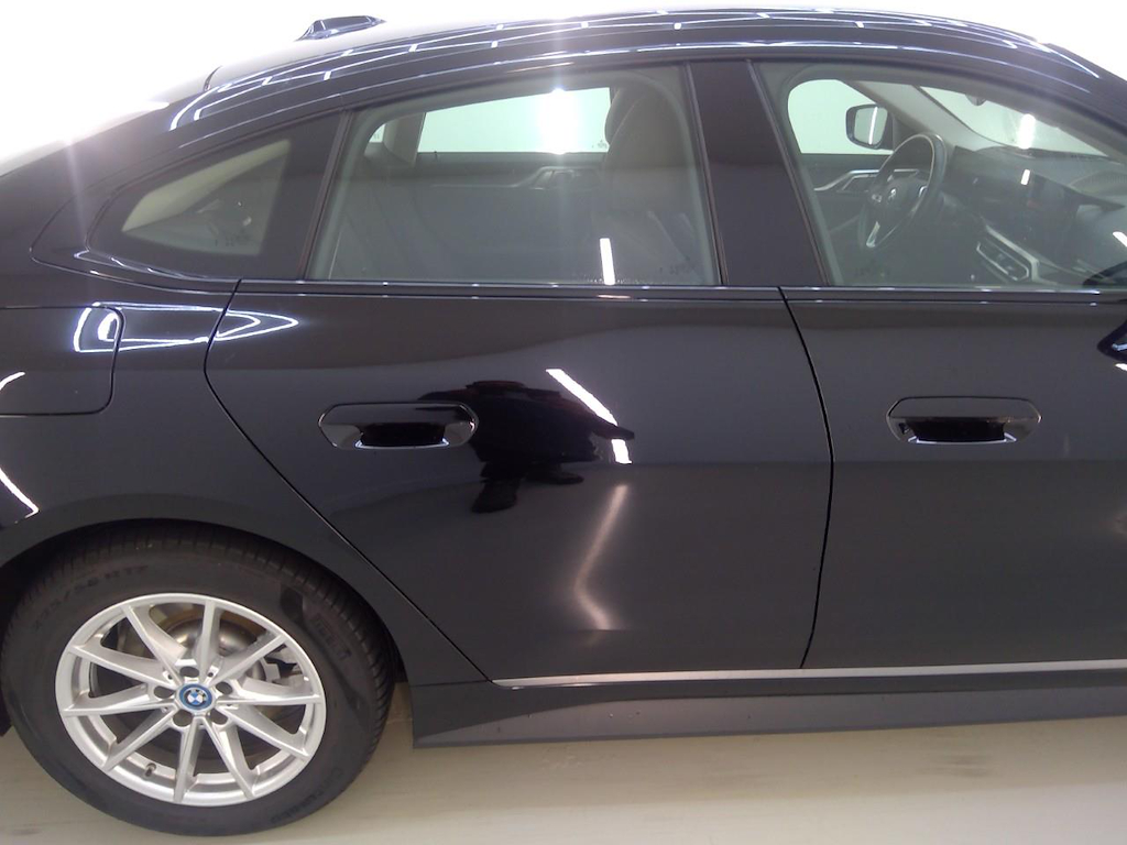 Foto 27 van BMW i4