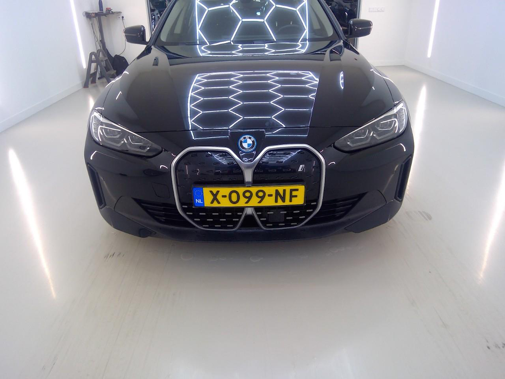 Foto 30 van BMW i4