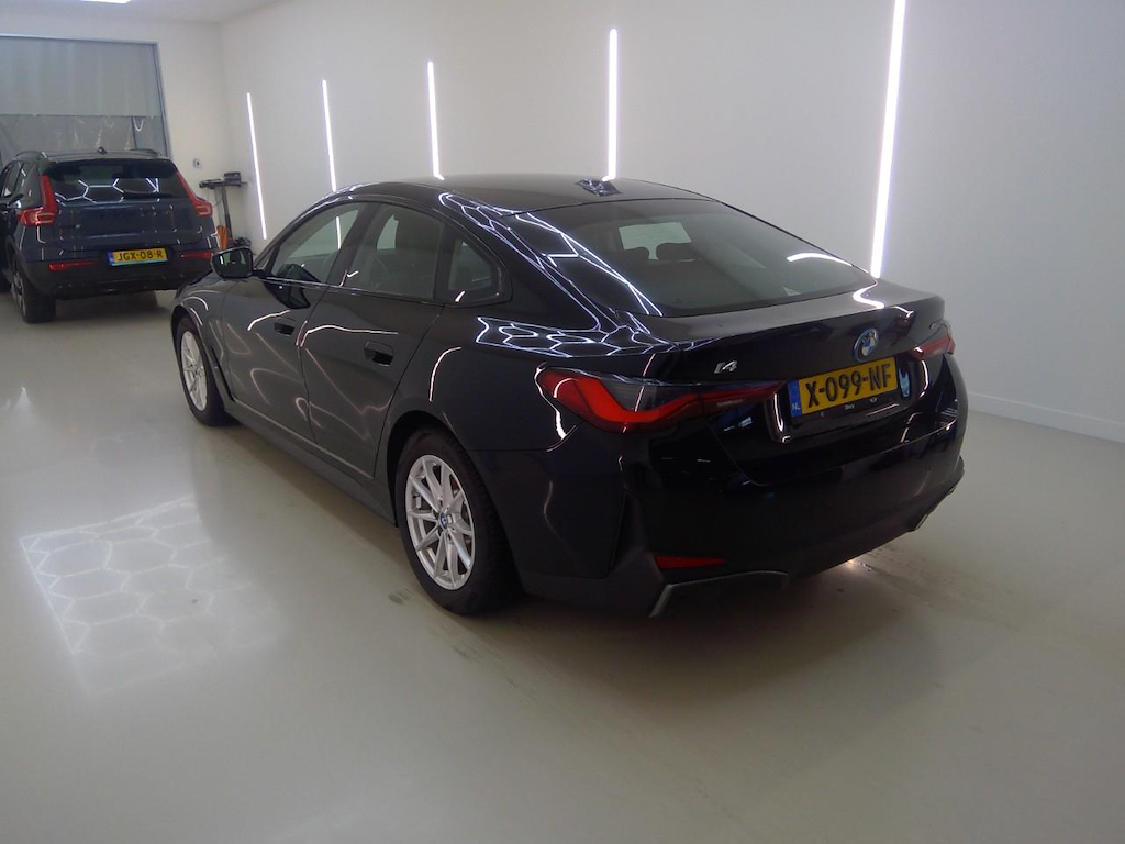 Foto 6 van BMW i4