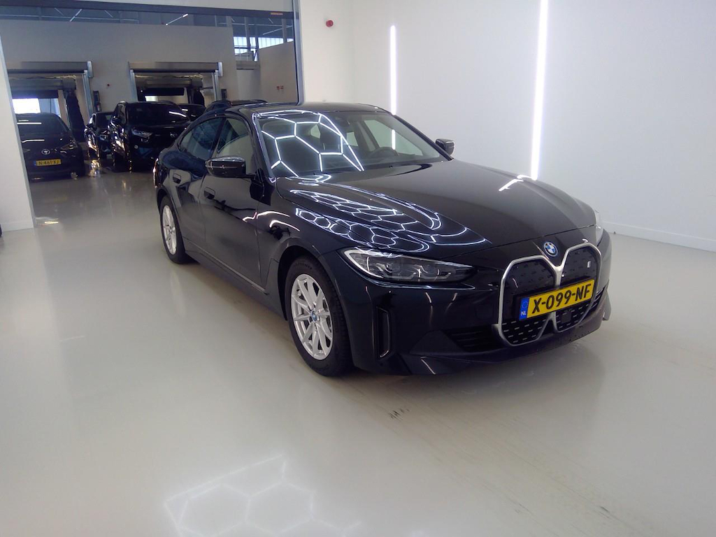 Foto 7 van BMW i4