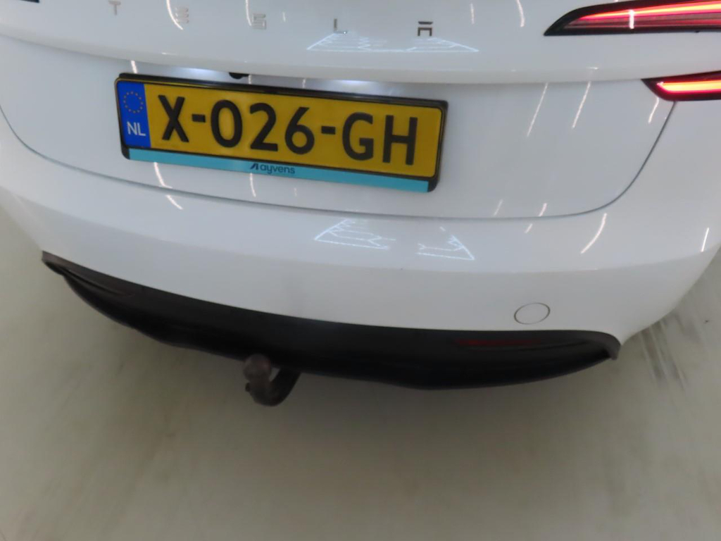 Foto 23 van Tesla Model 3