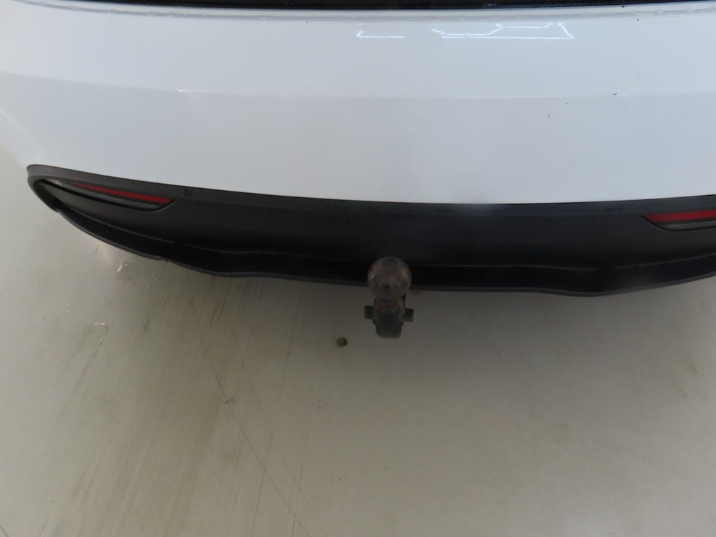Foto 10 van Tesla Model 3