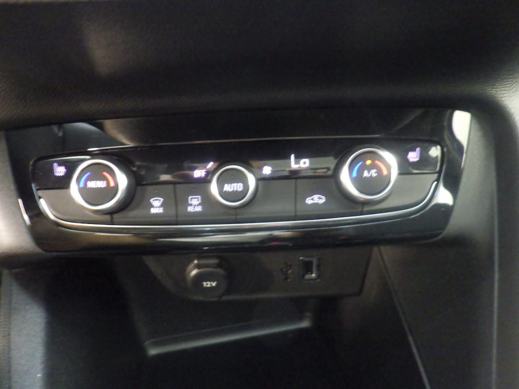 Foto 21 van Opel Corsa-e