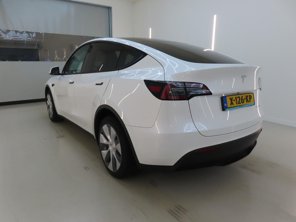 Foto 6 van Tesla Model Y