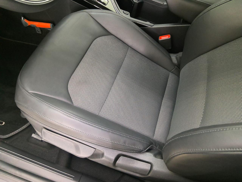 Foto 28 van Kia Niro