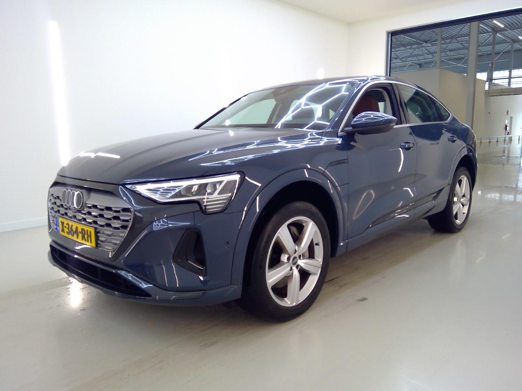 Foto 2 van Audi Q8 e-tron sportback