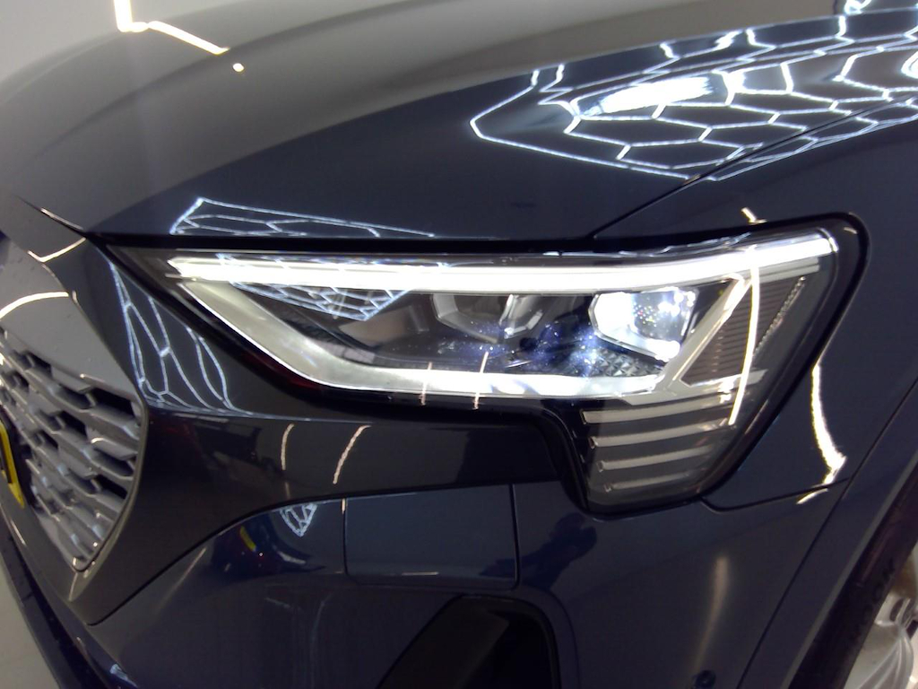 Foto 15 van Audi Q8 e-tron sportback