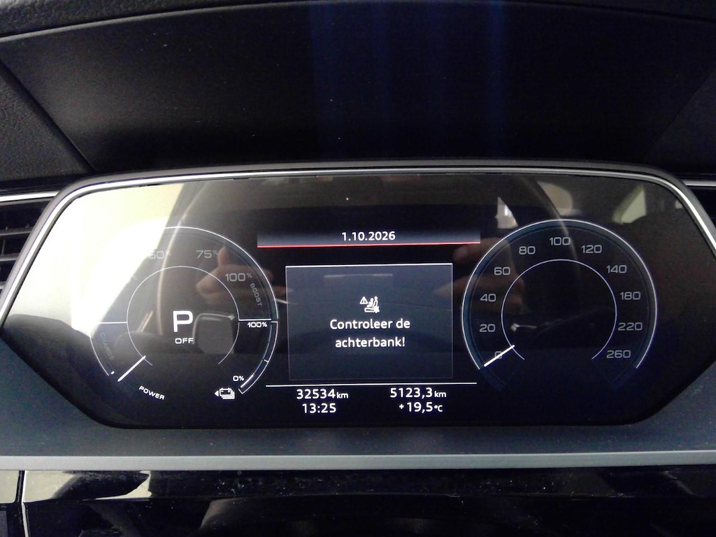 Foto 4 van Audi Q8 e-tron sportback
