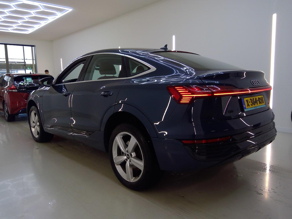 Foto 5 van Audi Q8 e-tron sportback
