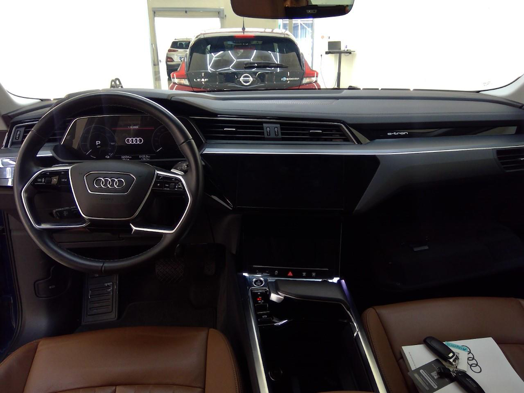 Foto 9 van Audi Q8 e-tron sportback