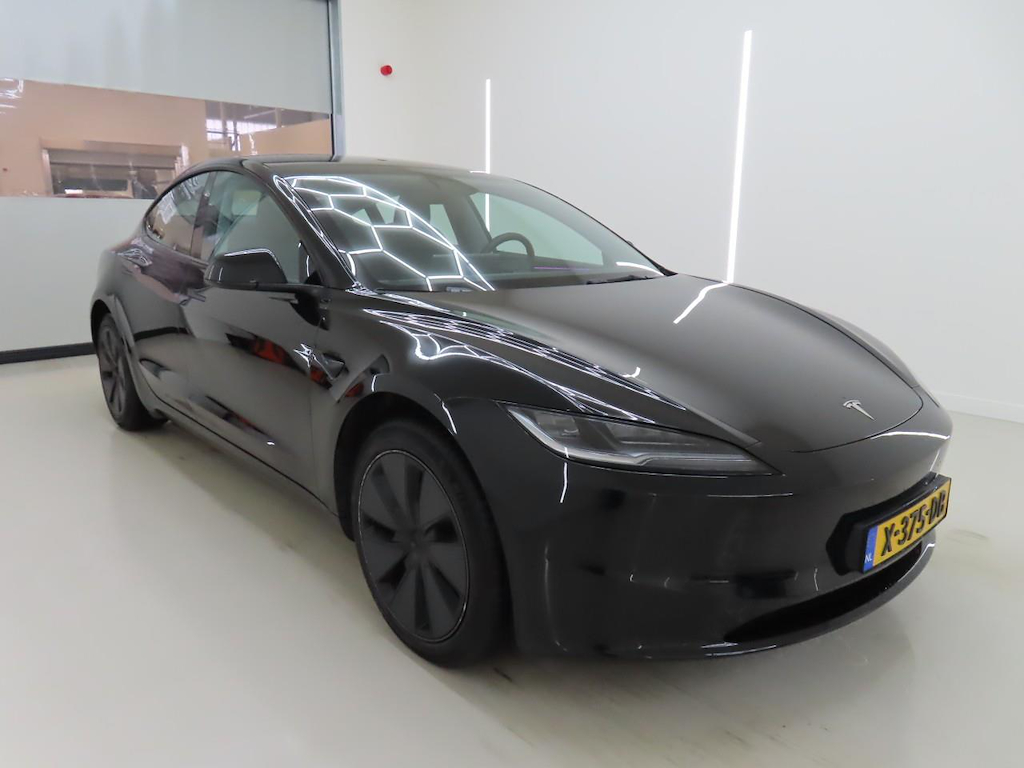 Foto 6 van Tesla Model 3