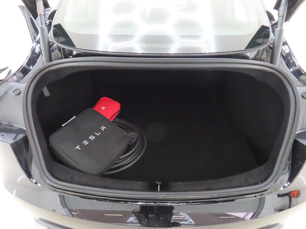Foto 9 van Tesla Model 3