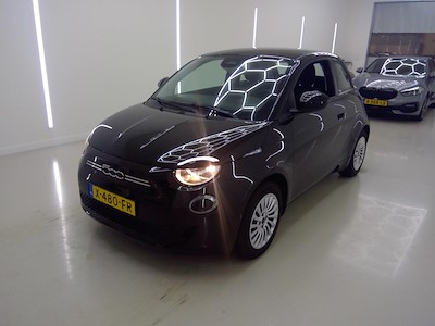 Kupi FIAT 500e na Ayvens Carmarket