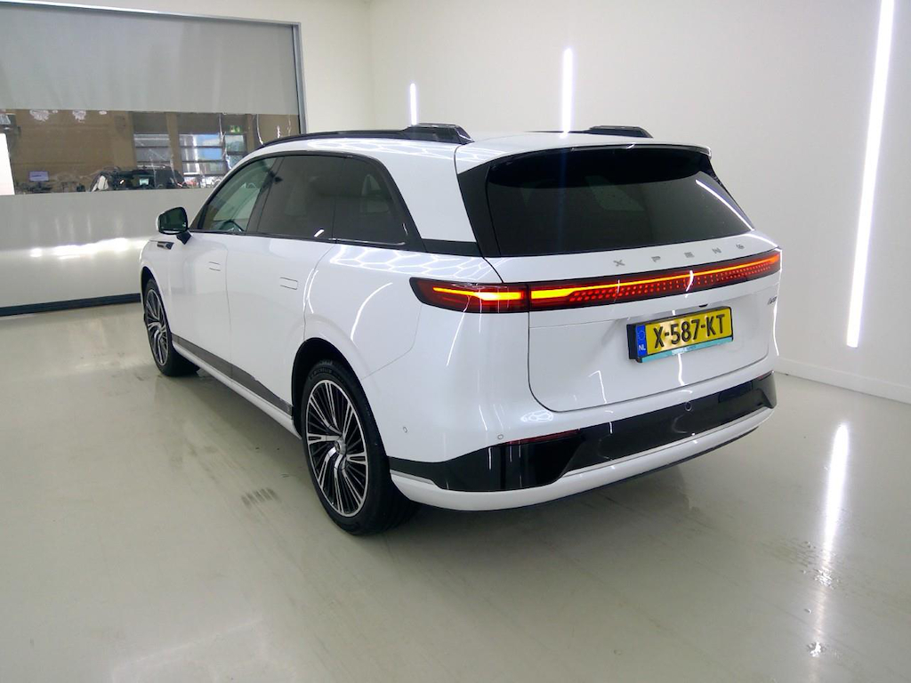 Foto 10 van XPeng G9
