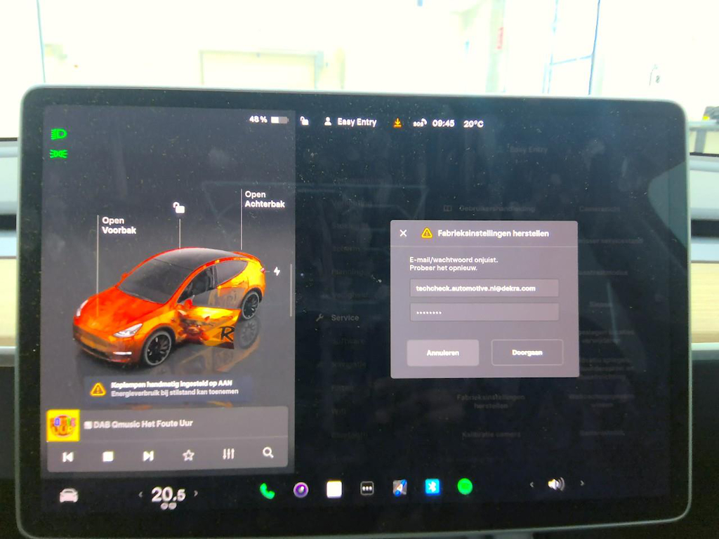 Foto 24 van Tesla Model Y
