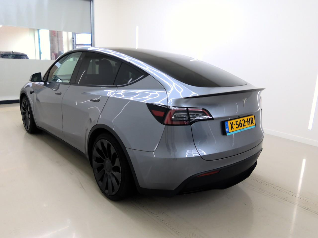 Foto 5 van Tesla Model Y