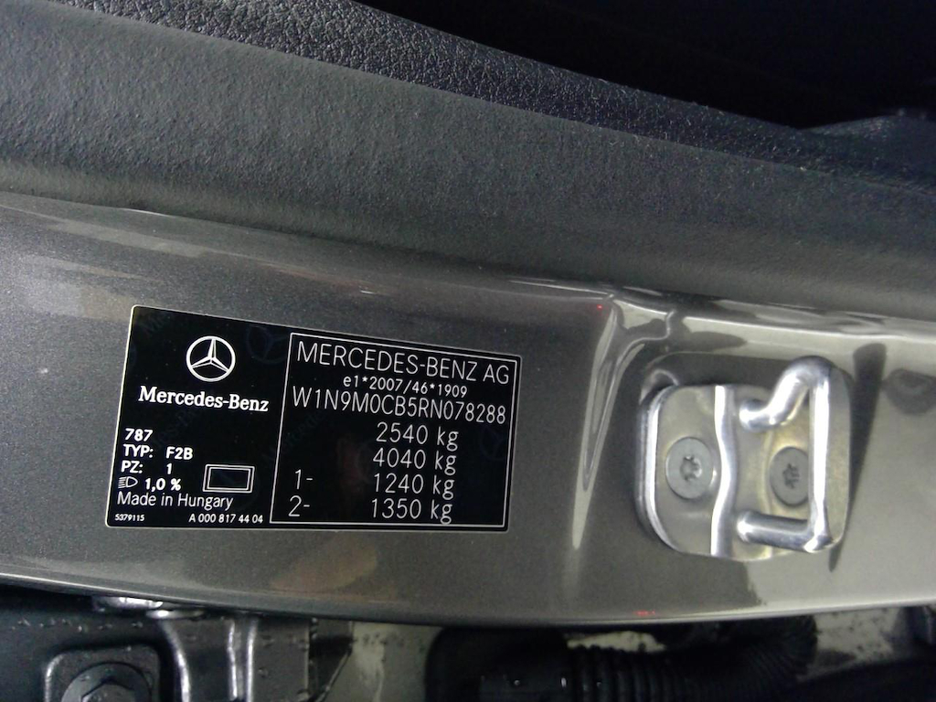 Foto 35 van Mercedes EQB