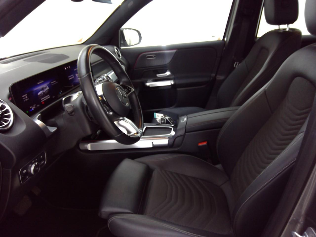 Foto 10 van Mercedes EQB