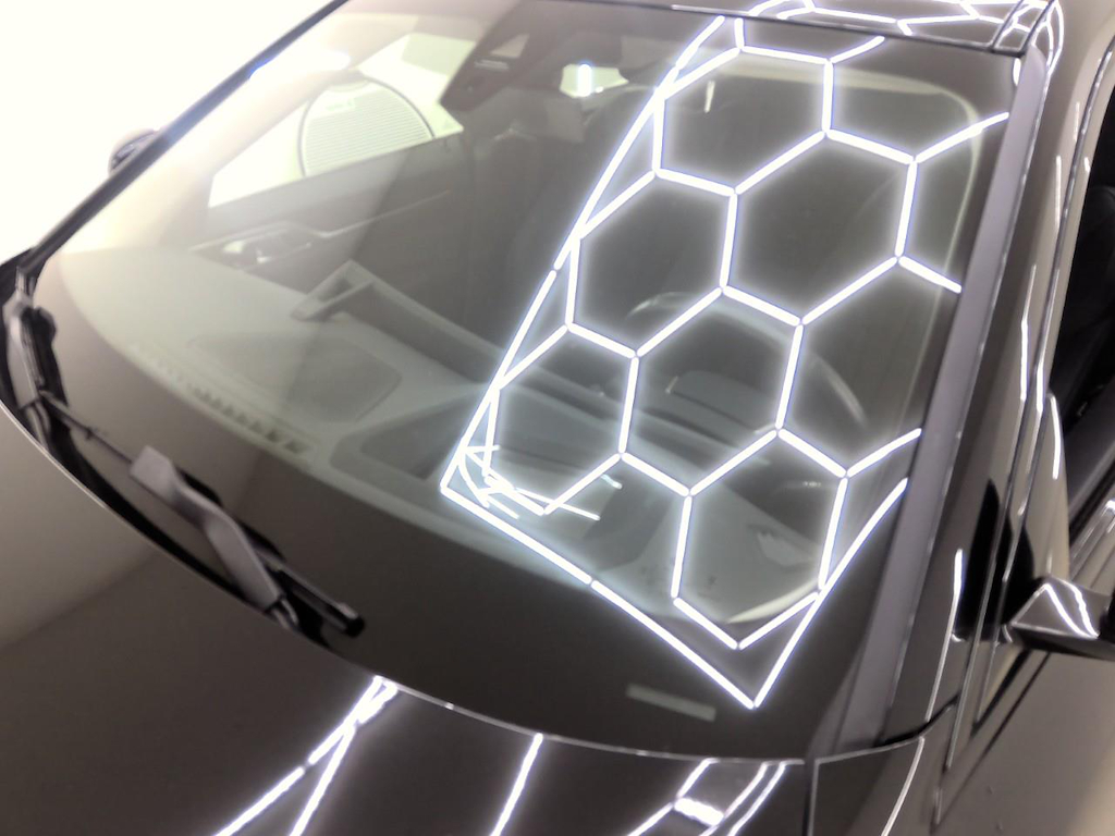 Foto 18 van BMW i4