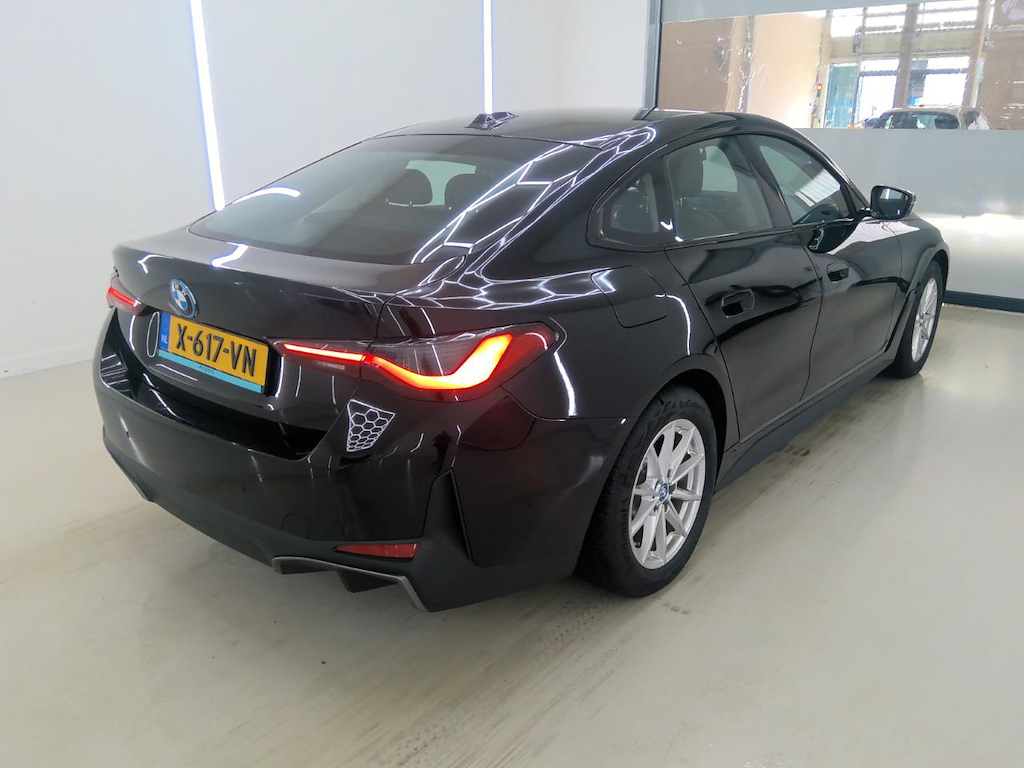 Foto 3 van BMW i4