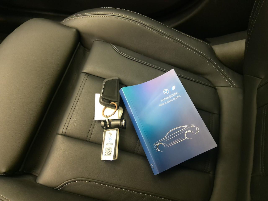 Foto 21 van BMW i4