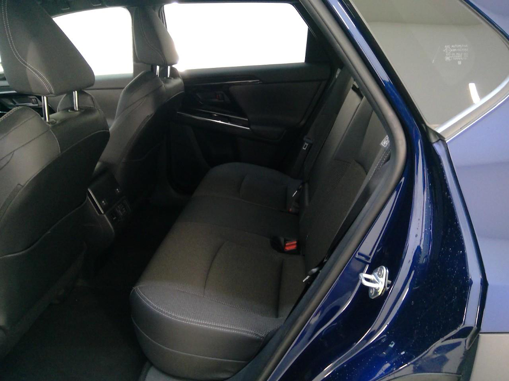 Foto 8 van Toyota bZ4X