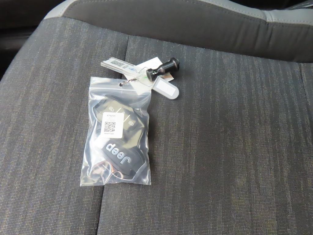 Foto 15 van Jeep Avenger