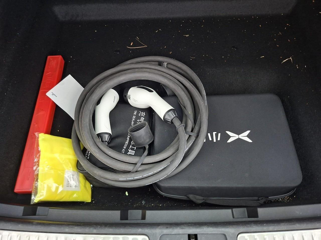 Foto 10 van XPeng G9