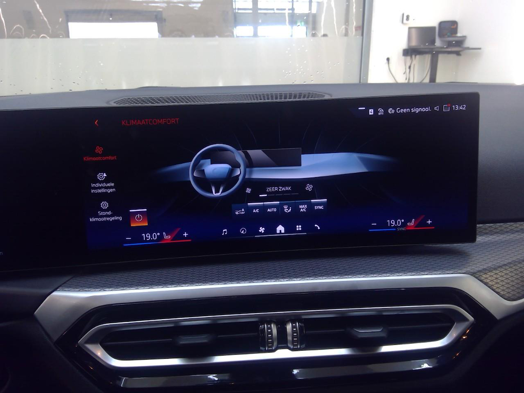 Foto 18 van BMW i4