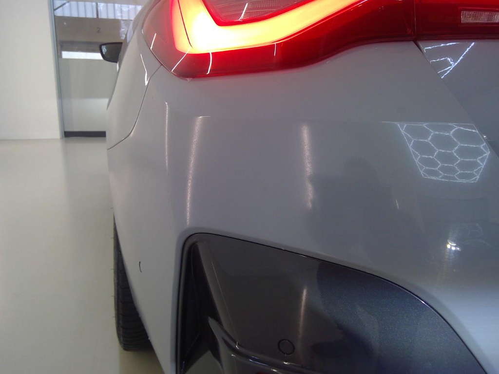 Foto 26 van BMW i4