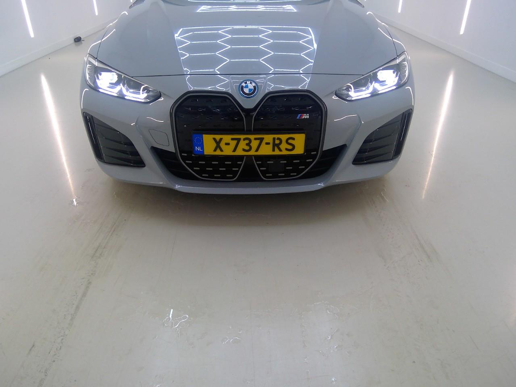 Foto 29 van BMW i4